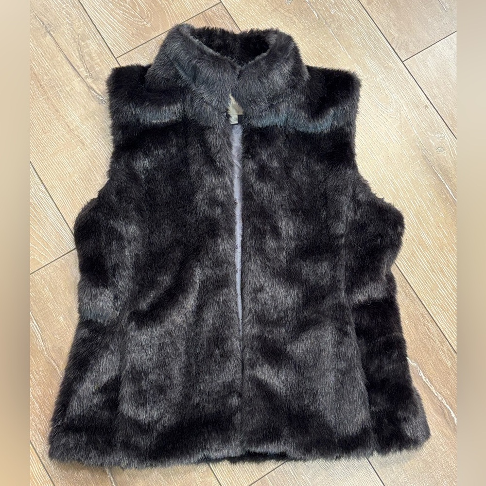 Banana Republic faux fur vest